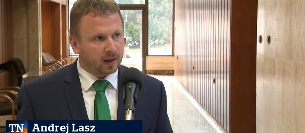 Nový zákon by mohol zjednodušiť proces zamestnávania cudzincov